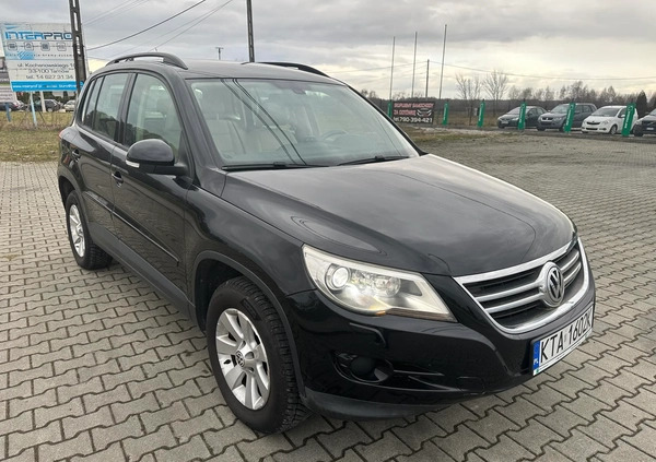 Volkswagen Tiguan cena 32900 przebieg: 283000, rok produkcji 2009 z Płoty małe 154